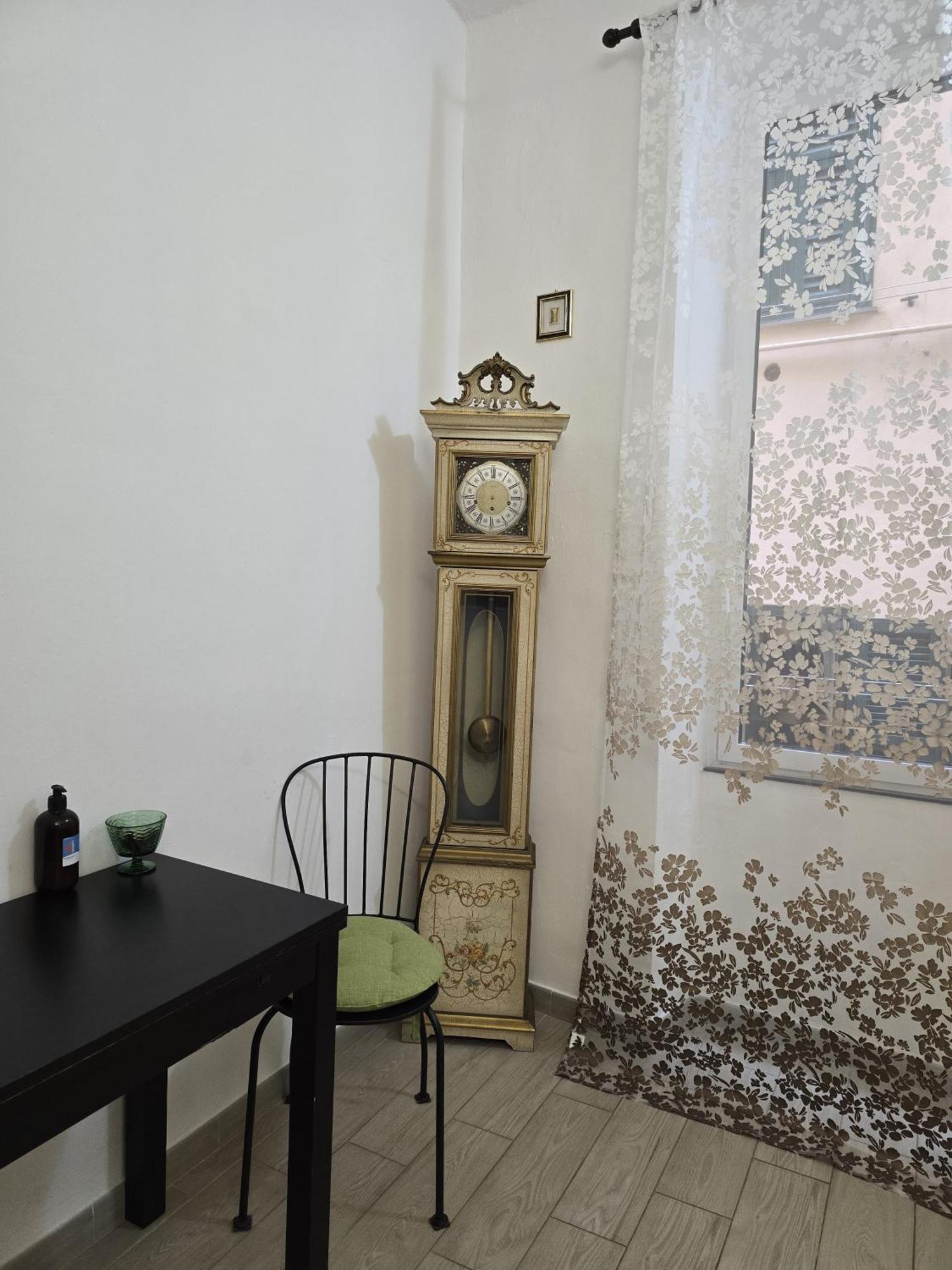 Incentro Apartment Genoa Luaran gambar